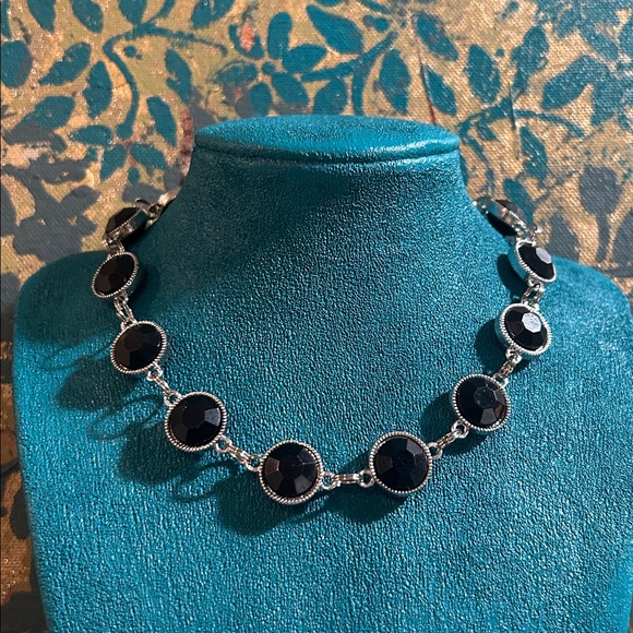 Elegant Black and Silver Women's Choker - Picture 5 of 12